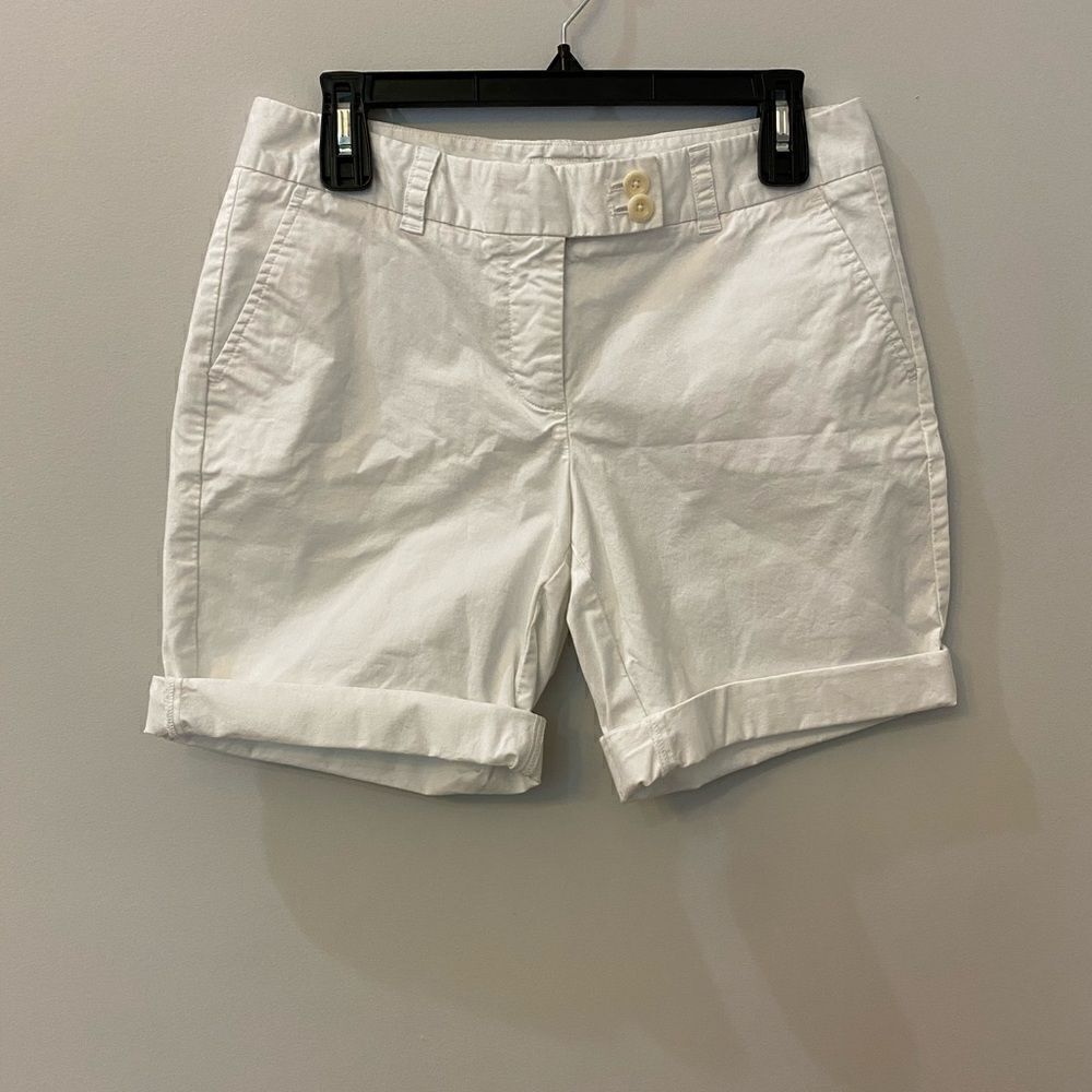 Vineyard Vines Bermuda White Shorts Women Size 6